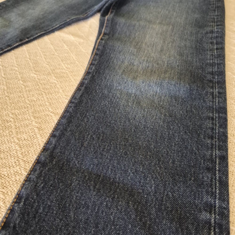 Levi's Women's Dark Blue Straight Leg Jeans - Picture 2 of 7